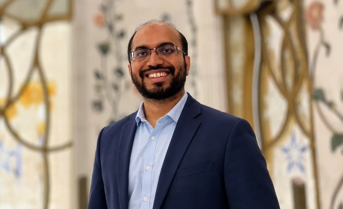 Vivek T Umapathi